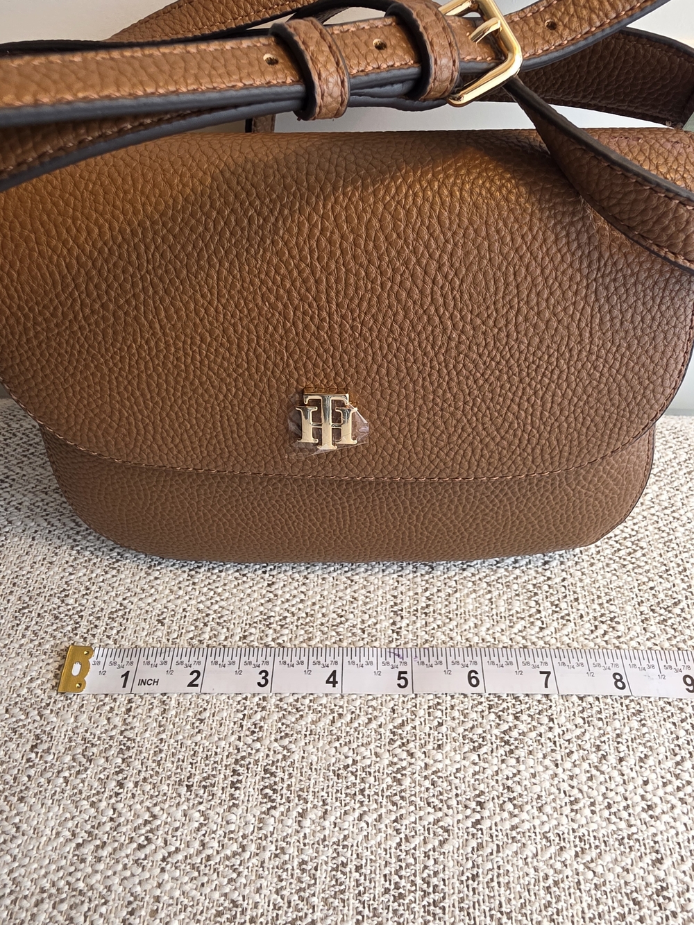 Tommy Hilfiger Brown Crossbody Bag - Picture 5 of 9
